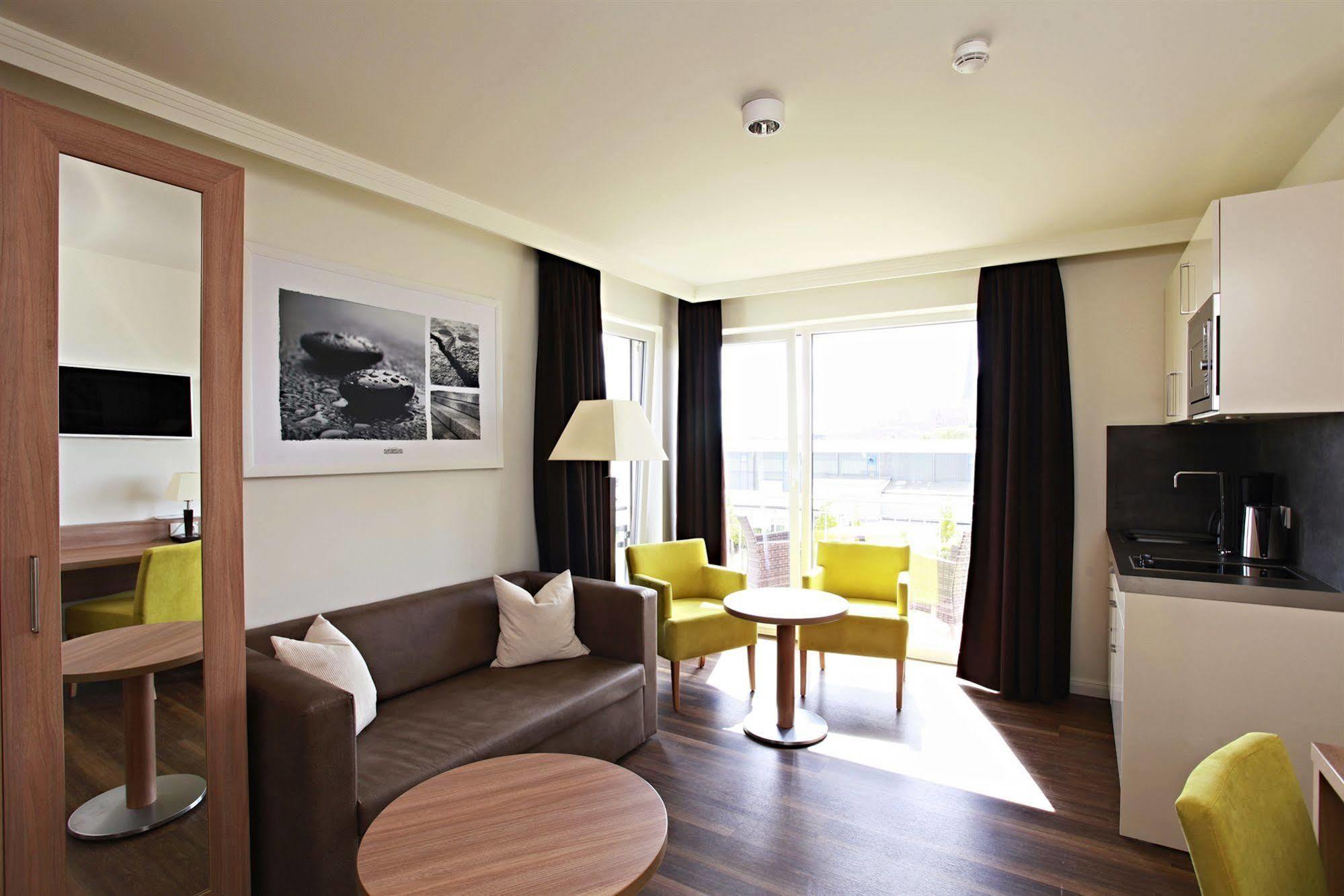 Hotel Warnow Ρόστοκ Εξωτερικό φωτογραφία