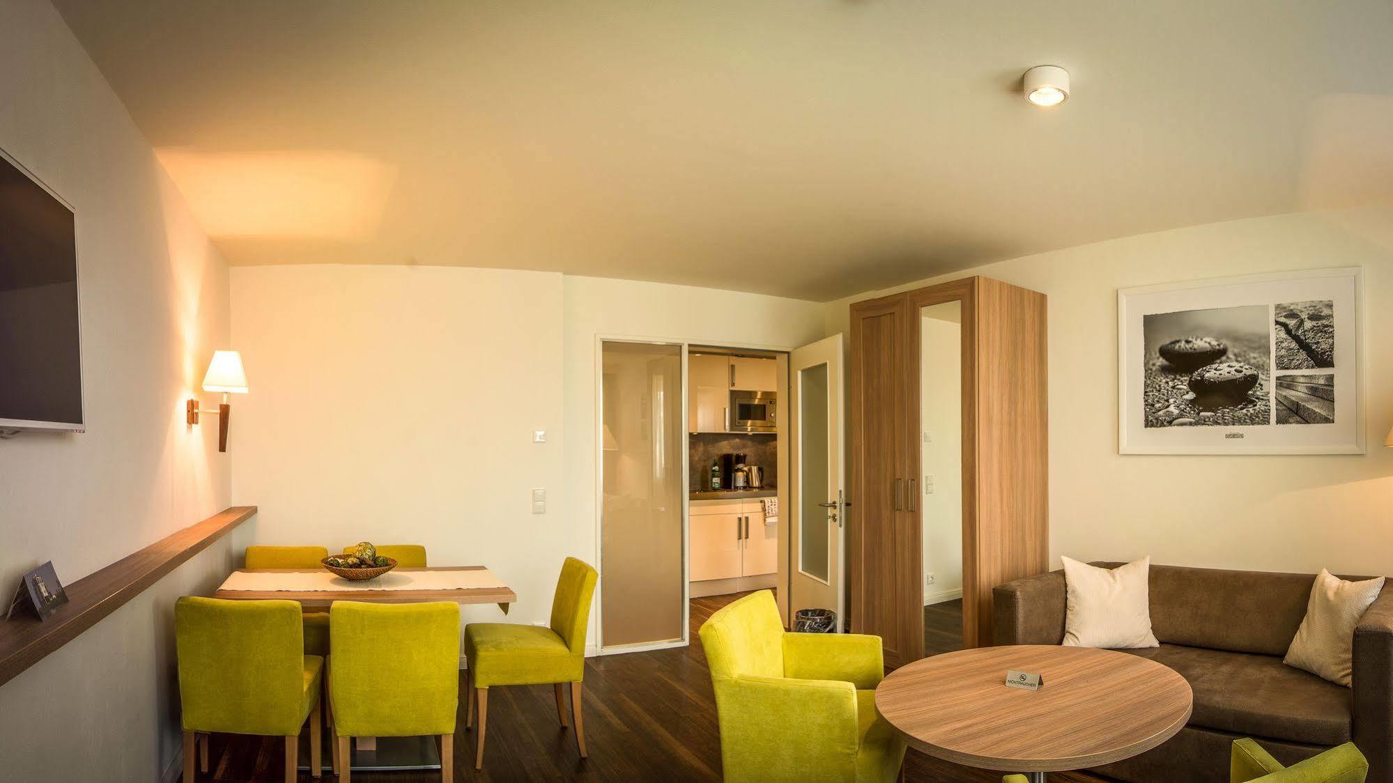 Hotel Warnow Ρόστοκ Εξωτερικό φωτογραφία
